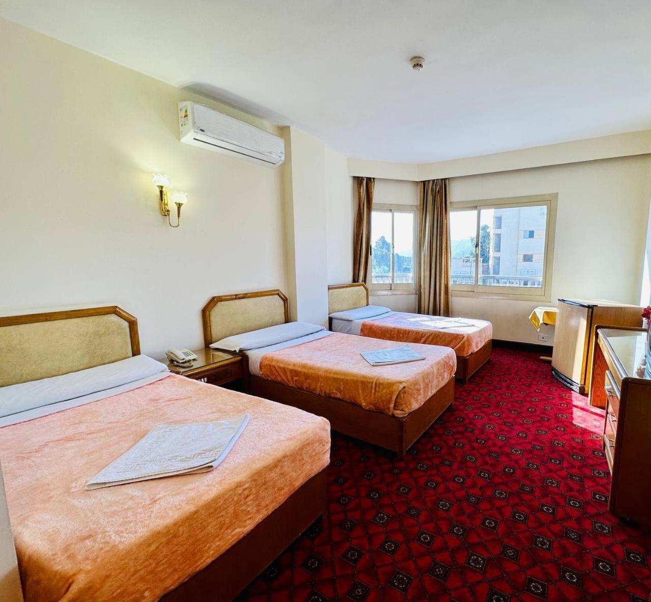 Queens Valley Hotel Луксор Экстерьер фото