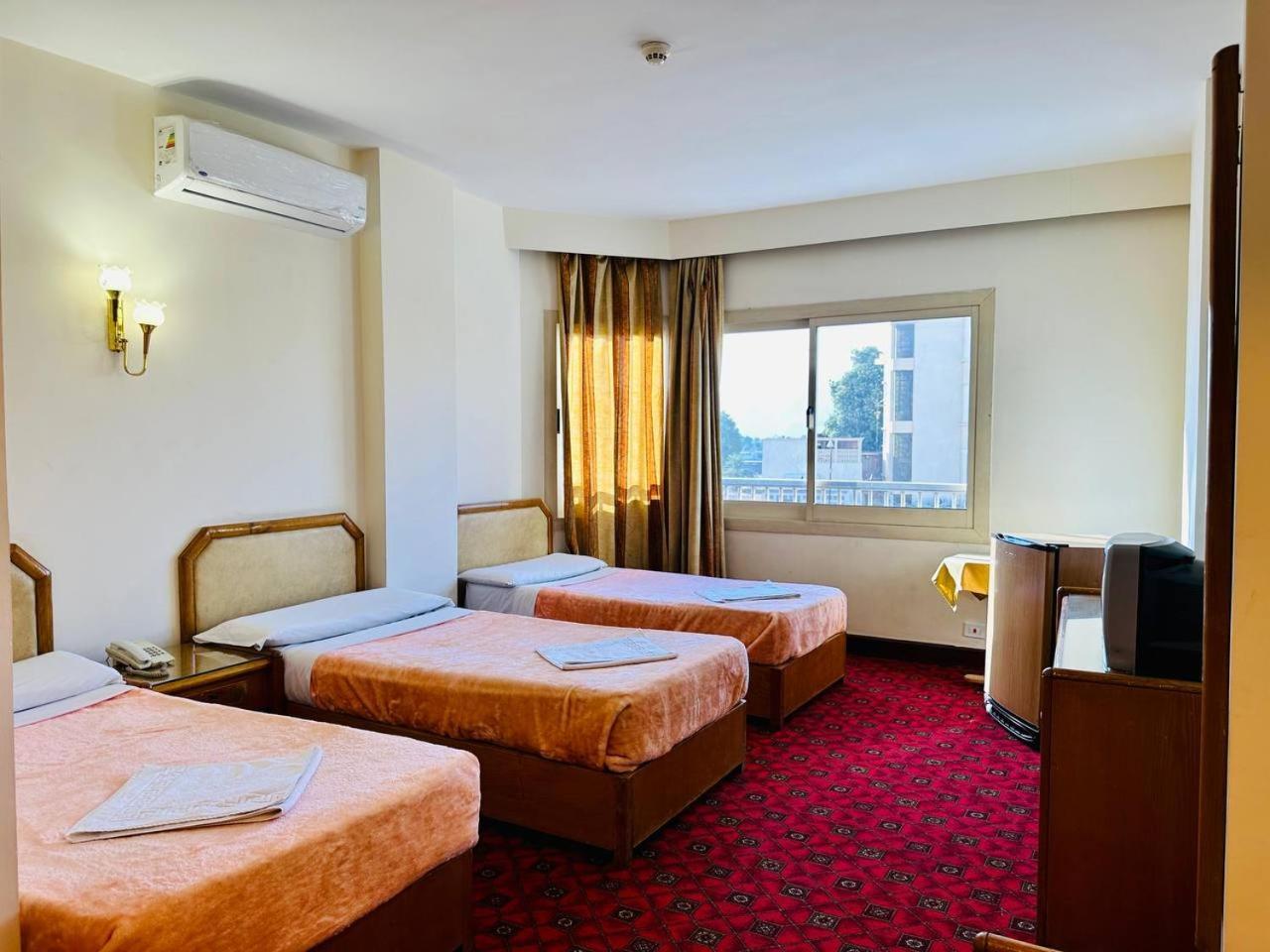Queens Valley Hotel Луксор Экстерьер фото