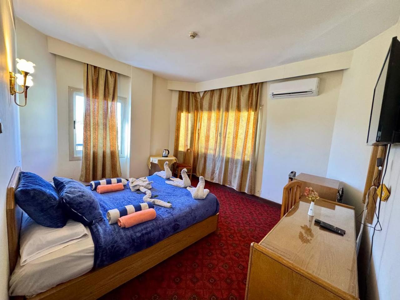 Queens Valley Hotel Луксор Экстерьер фото
